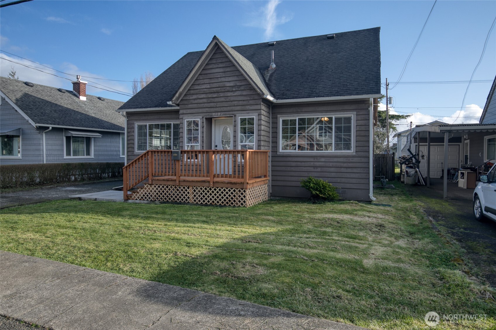2409 Cherry Street Aberdeen WA 98520