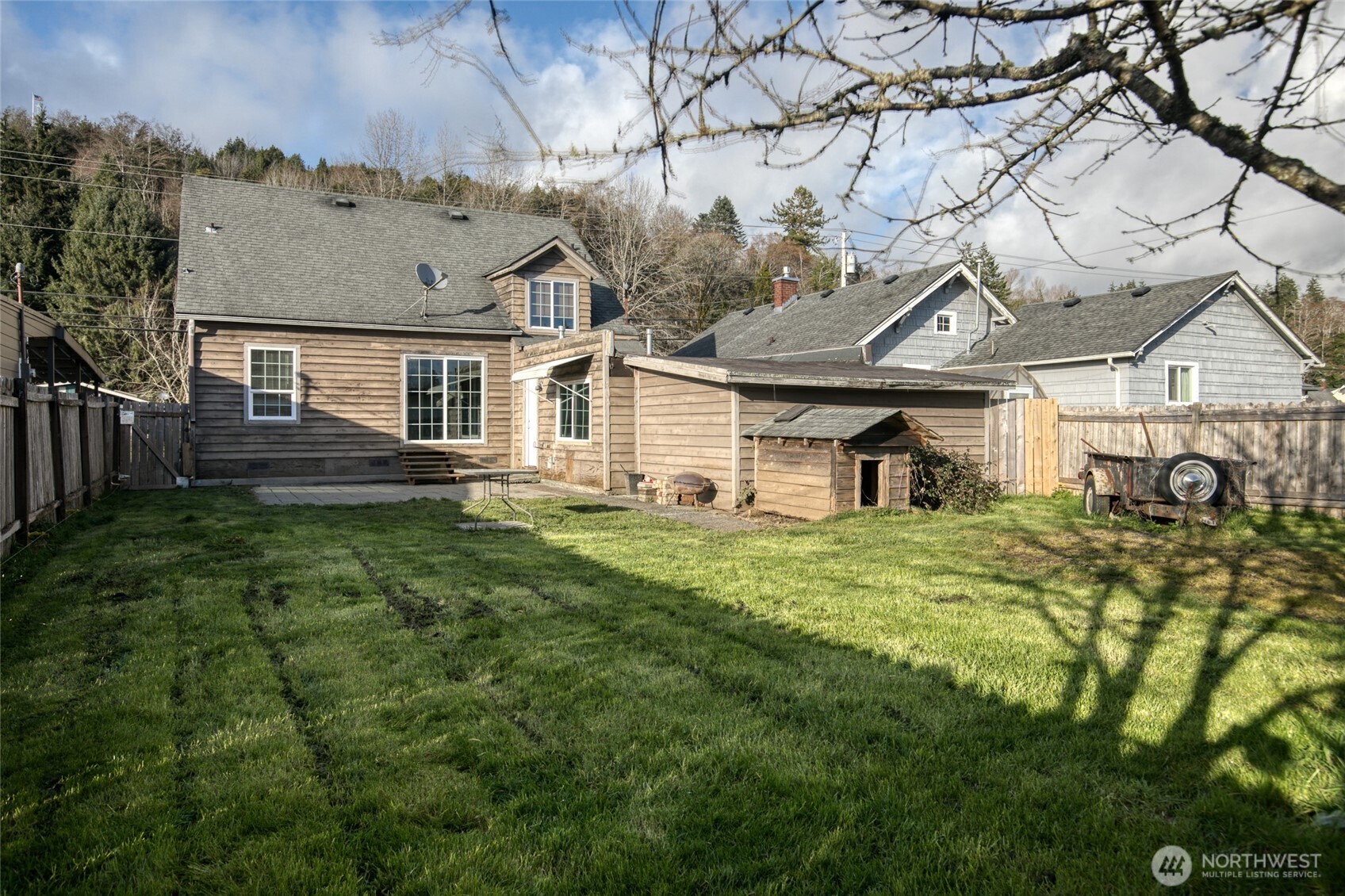 2409 Cherry Street Aberdeen WA 98520