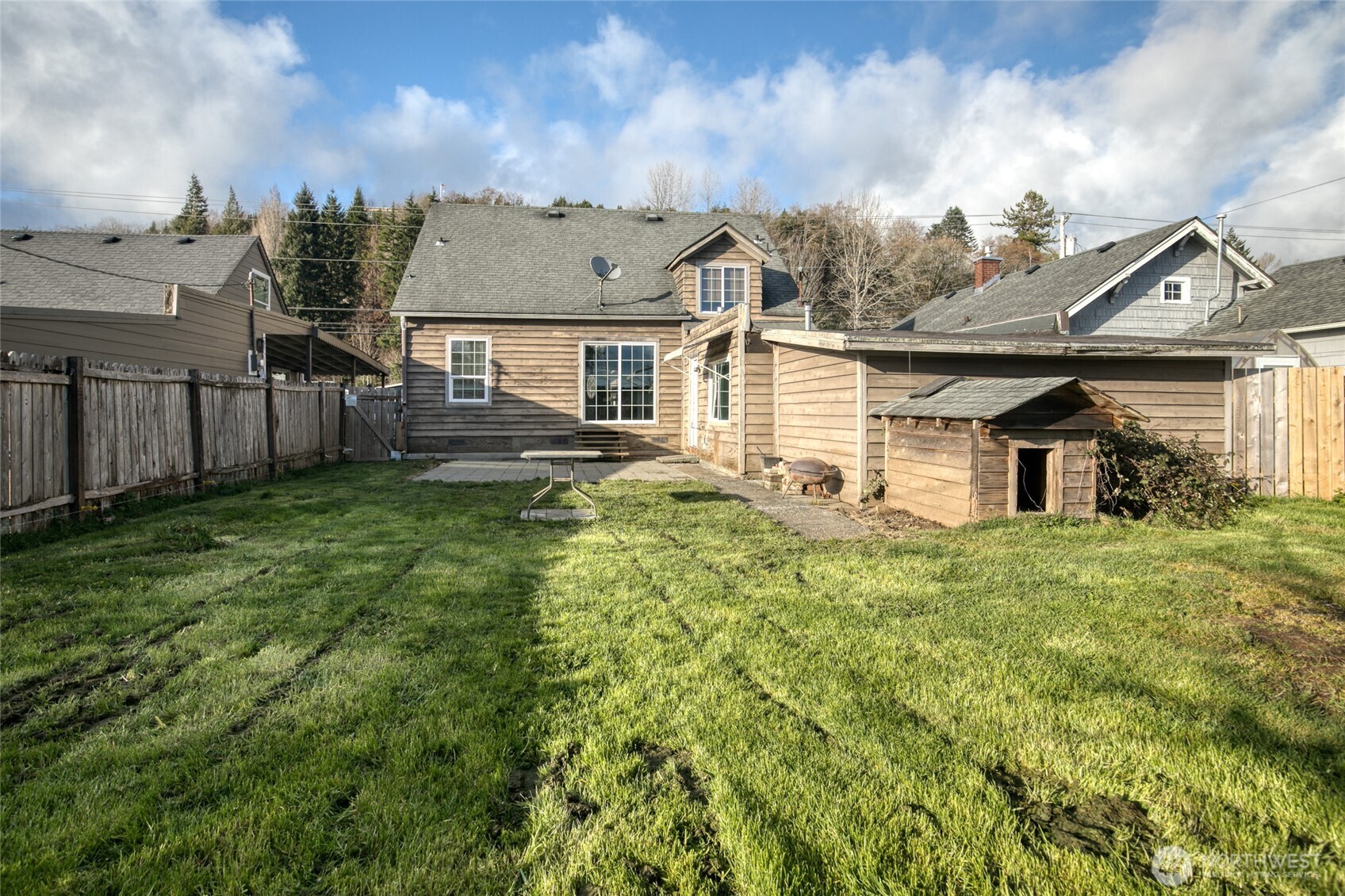 2409 Cherry Street Aberdeen WA 98520