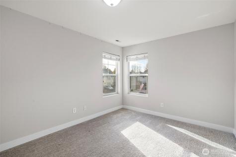 9547 187th Street Court E Puyallup WA 98375