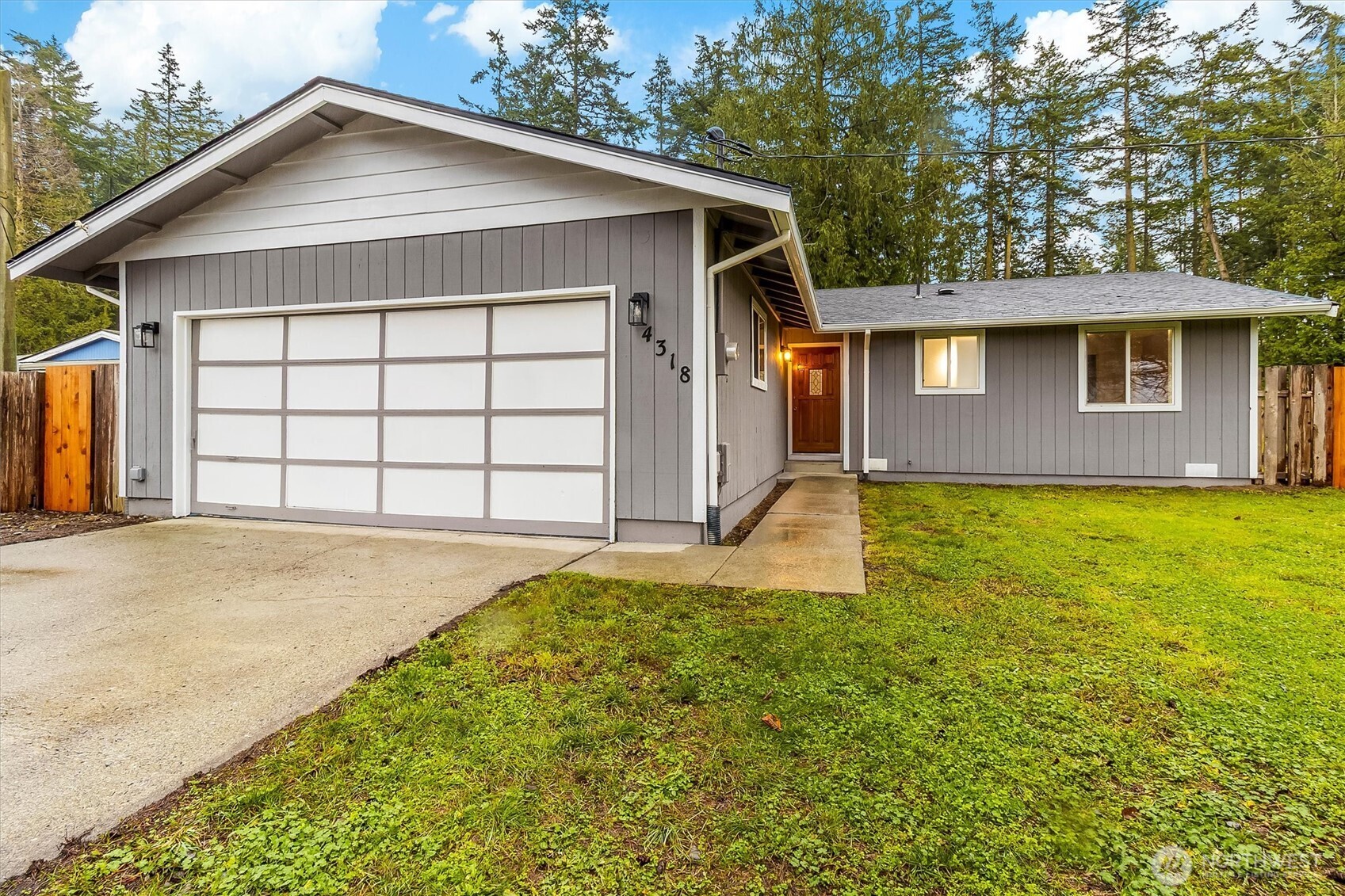 4318 Hunter Lane Oak Harbor WA 98277