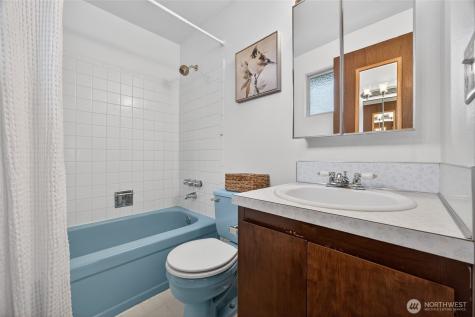 18754 130th Avenue SE Renton WA 98058