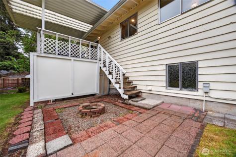 18754 130th Avenue SE Renton WA 98058