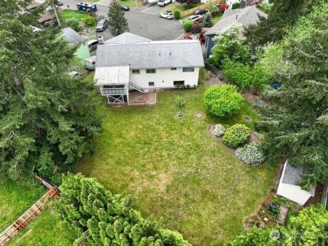 18754 130th Avenue SE Renton WA 98058