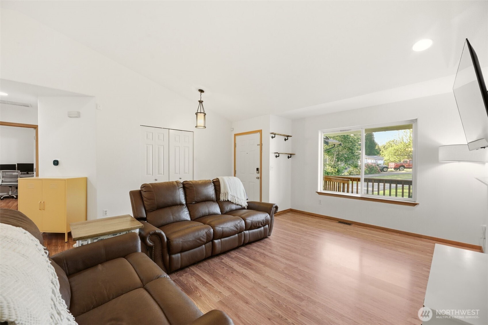 25718 44th Avenue NE Arlington WA 98223