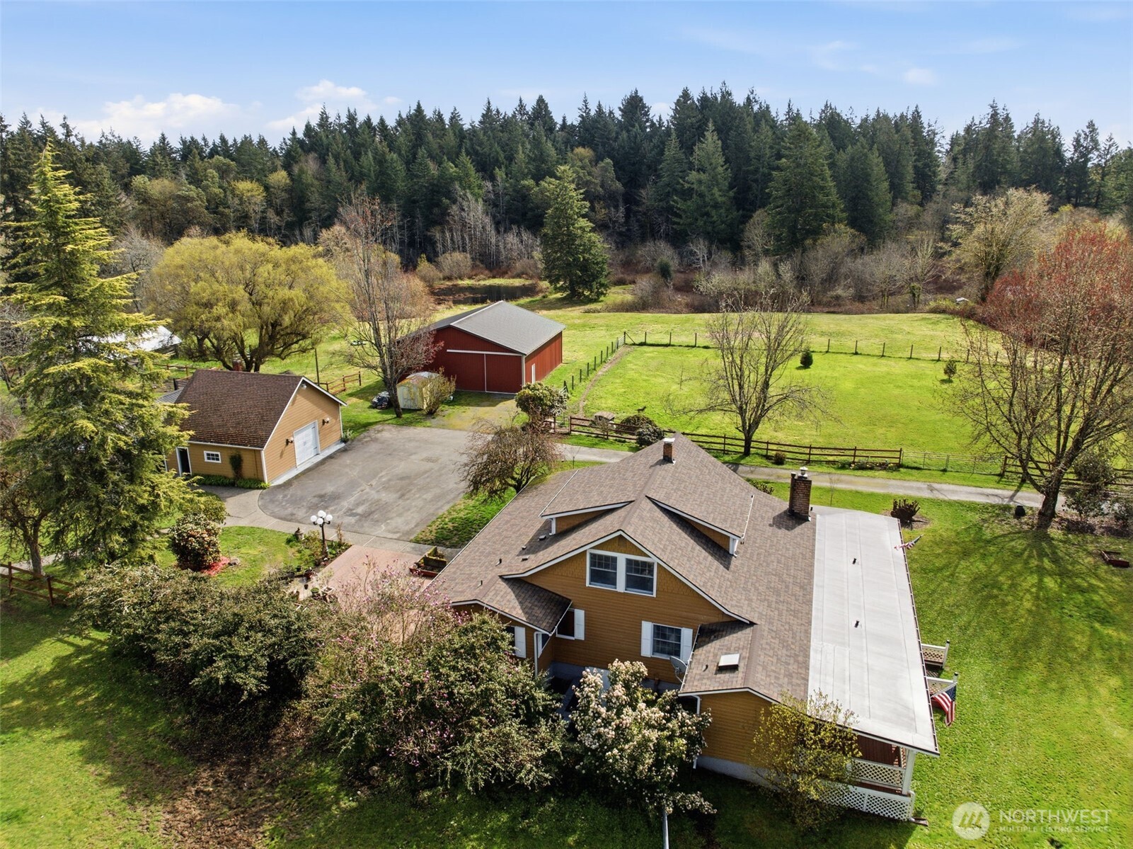 2723 Key Peninsula Highway SW Lakebay WA 98349