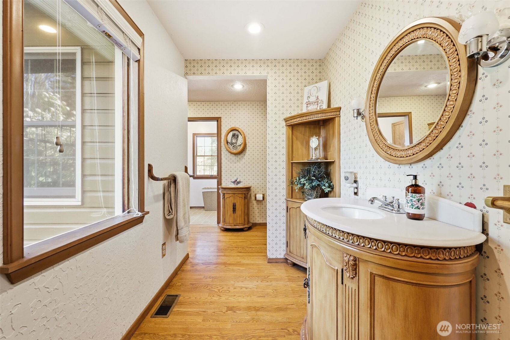 2723 Key Peninsula Highway SW Lakebay WA 98349