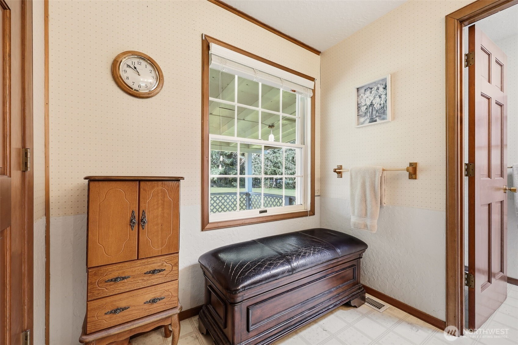 2723 Key Peninsula Highway SW Lakebay WA 98349