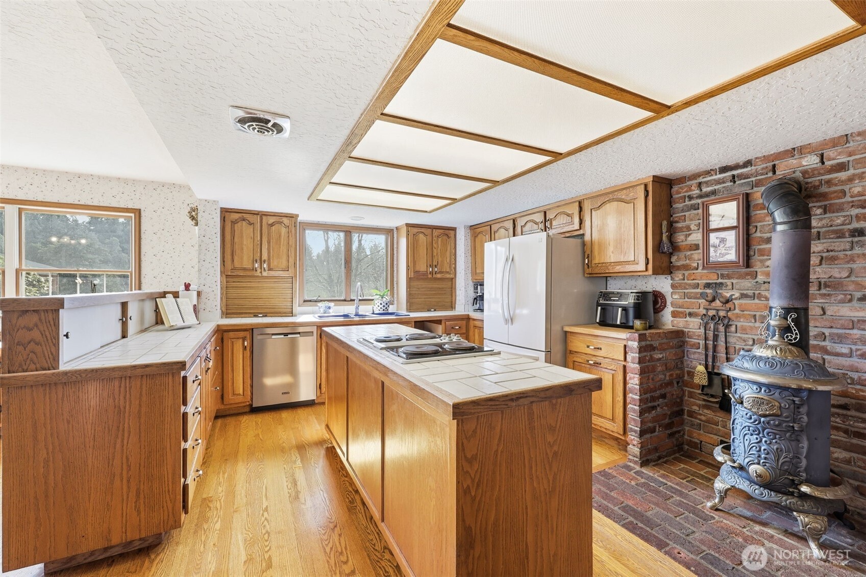 2723 Key Peninsula Highway SW Lakebay WA 98349