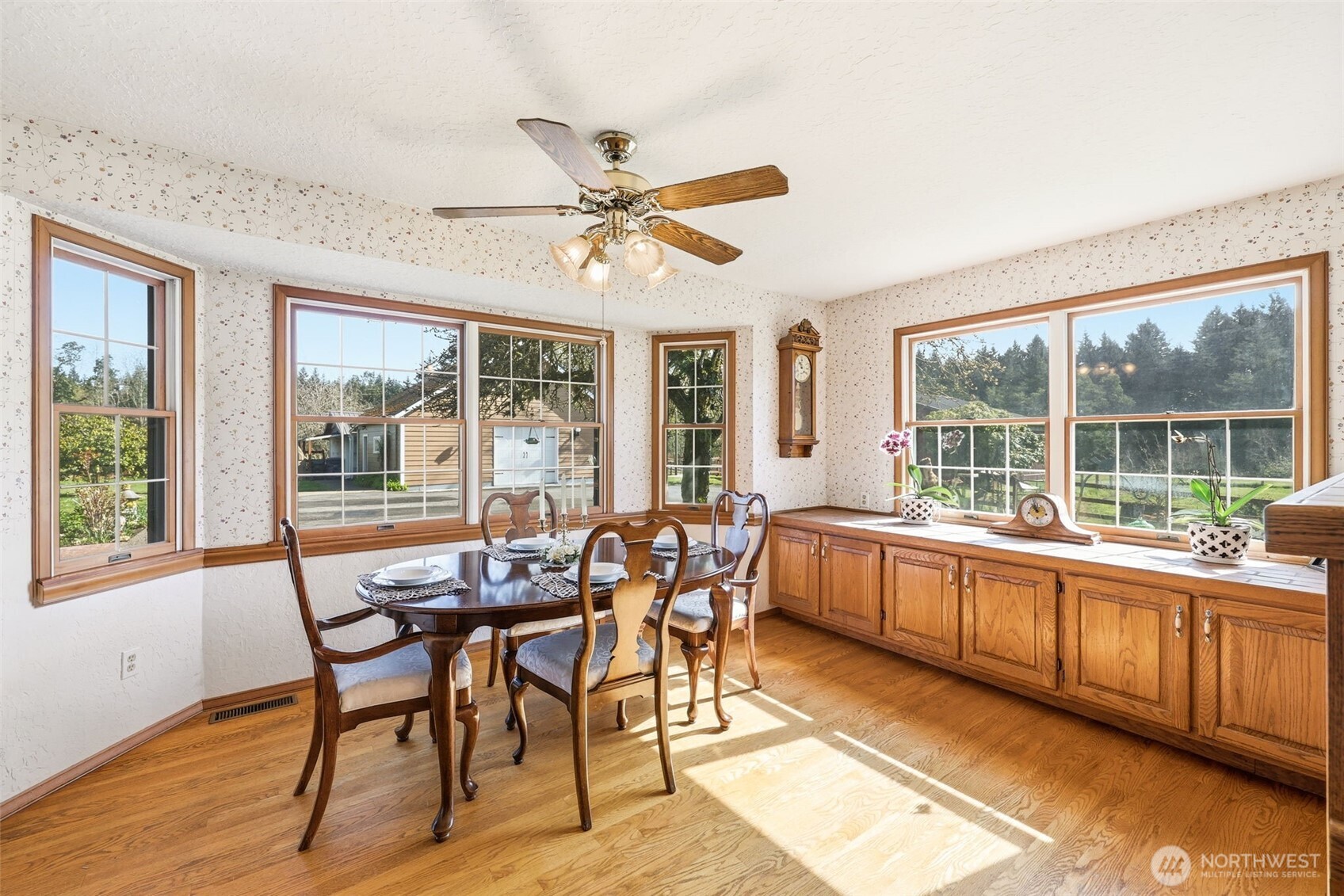 2723 Key Peninsula Highway SW Lakebay WA 98349