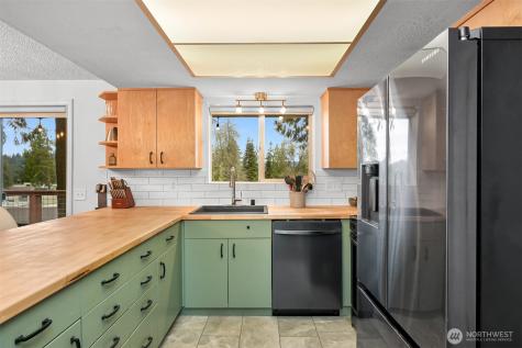 31 Marigold Drive Bellingham WA 98229