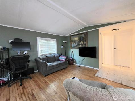 8815 226th Street E Graham WA 98338