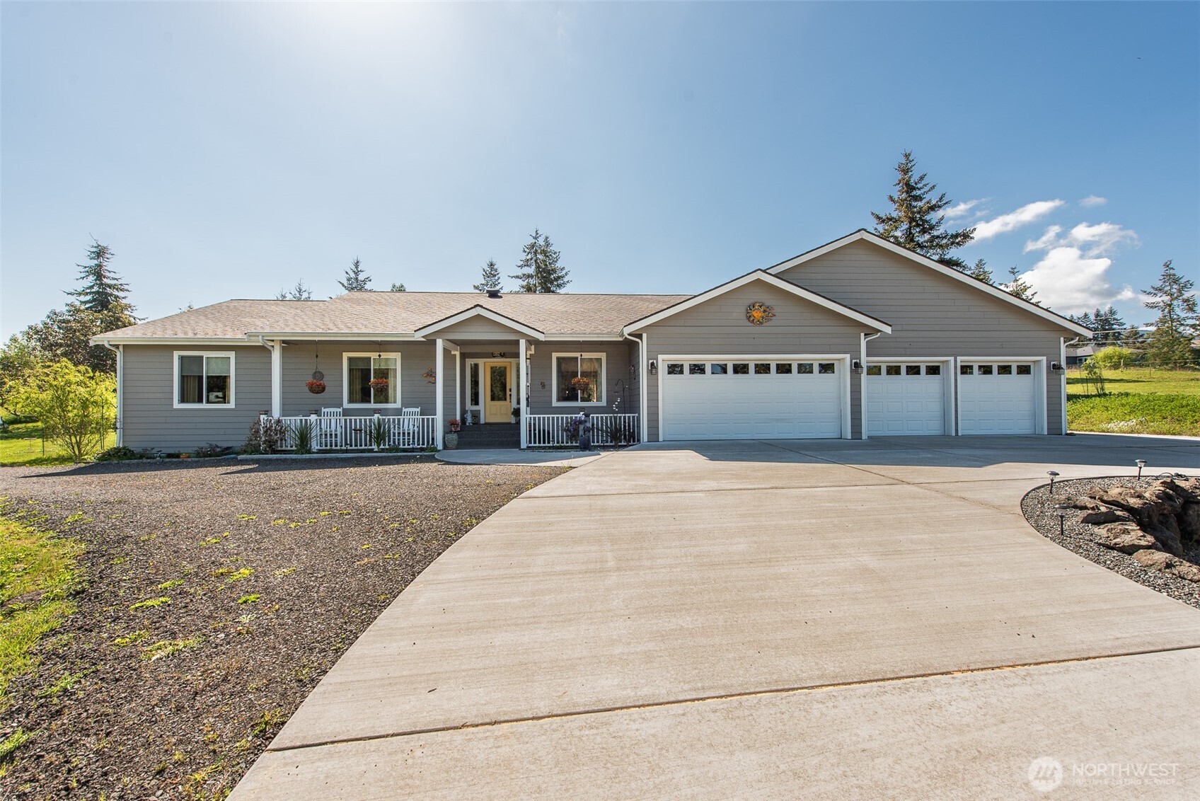 192 Michael Earl Way Sequim WA 98382