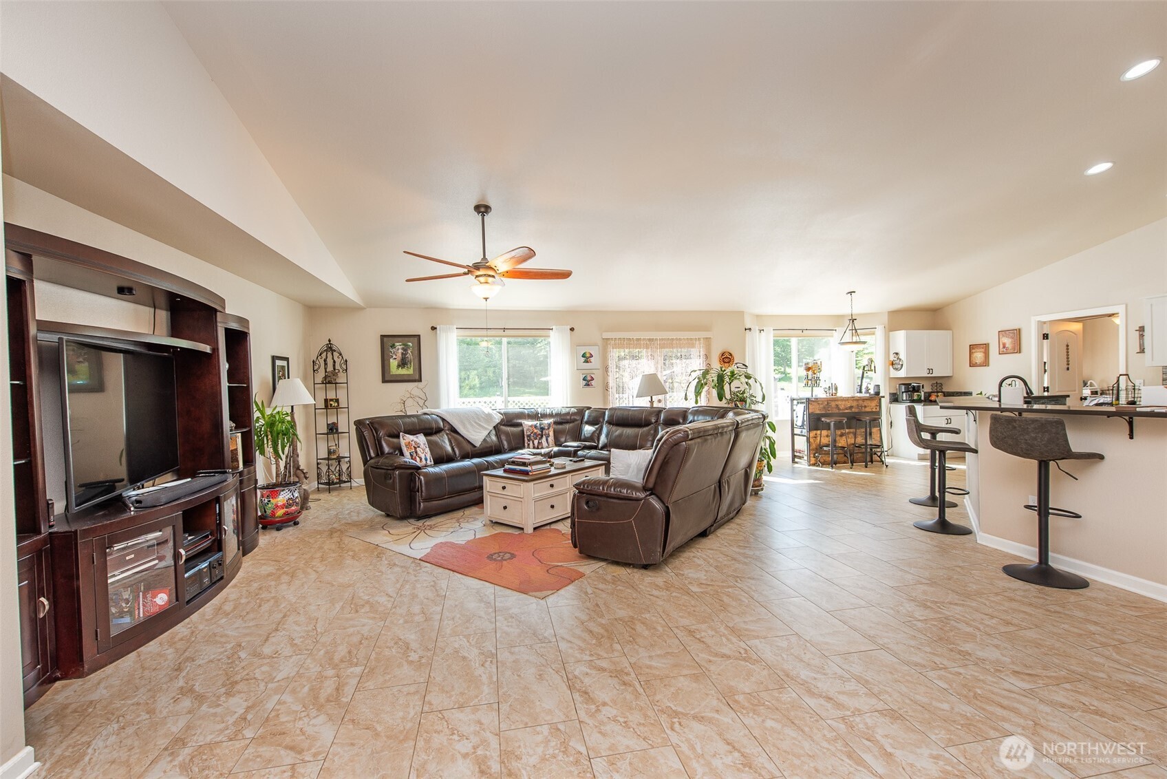 192 Michael Earl Way Sequim WA 98382