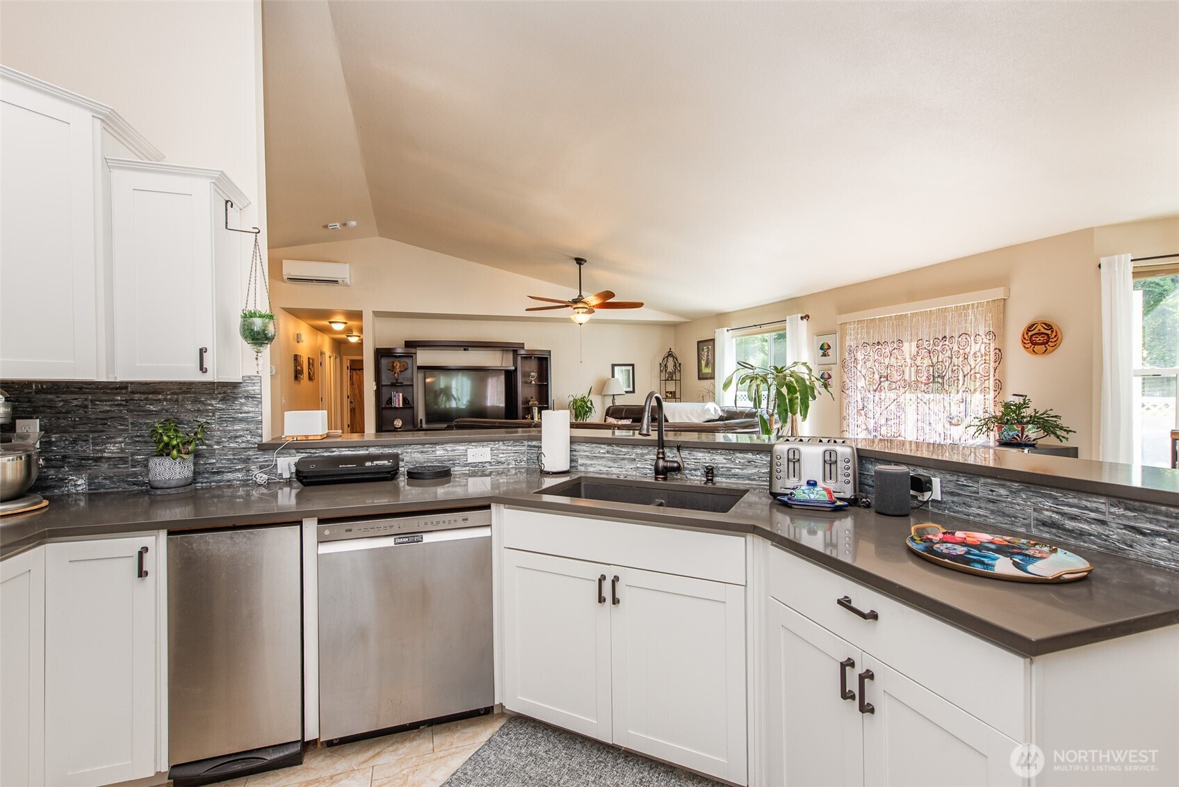 192 Michael Earl Way Sequim WA 98382