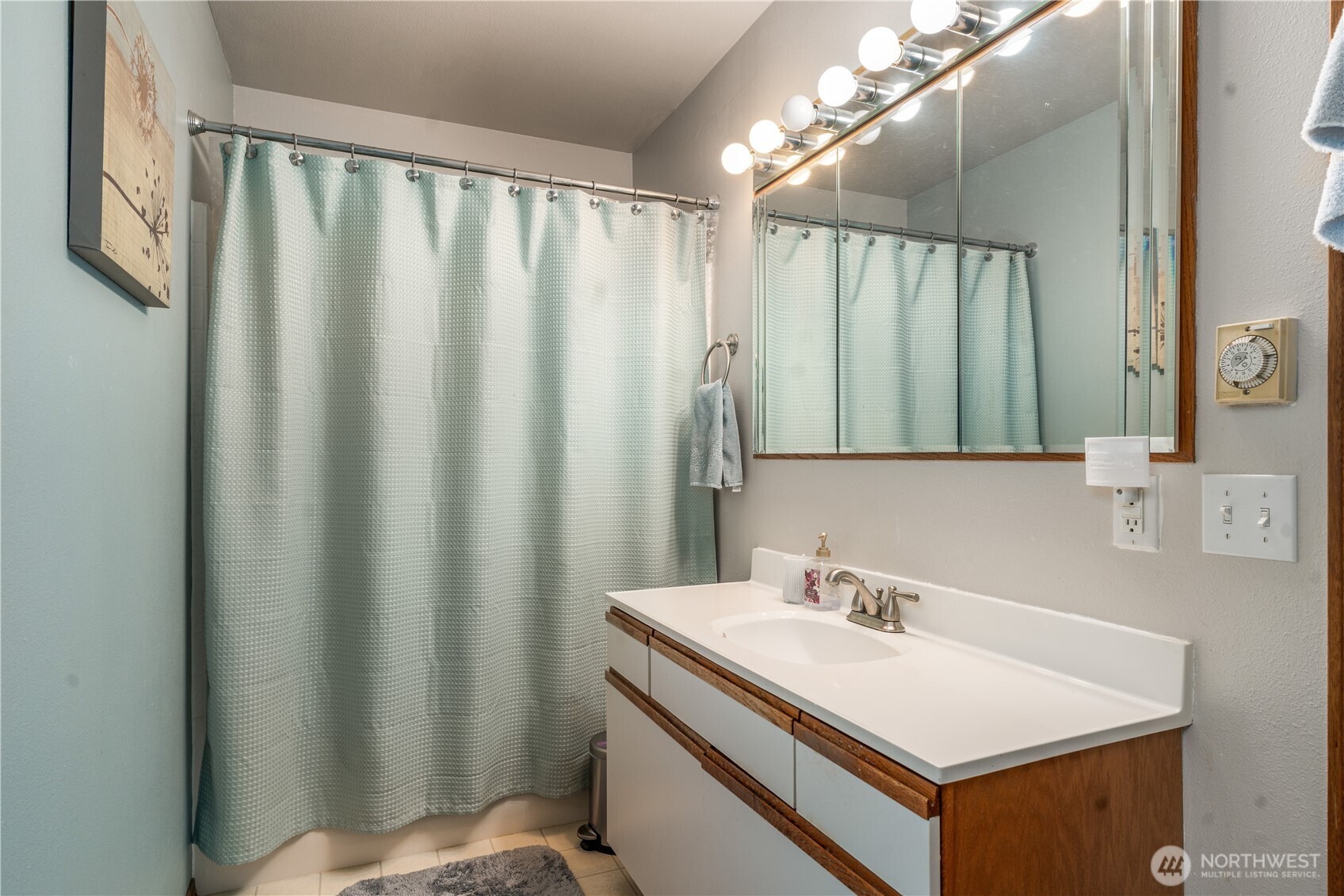 621 E Herron Boulevard NW Lakebay WA 98349