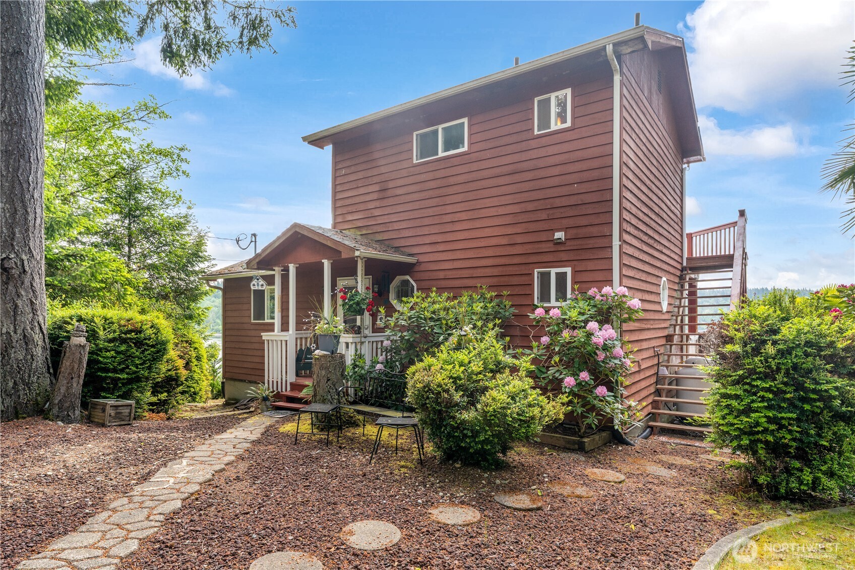 621 E Herron Boulevard NW Lakebay WA 98349
