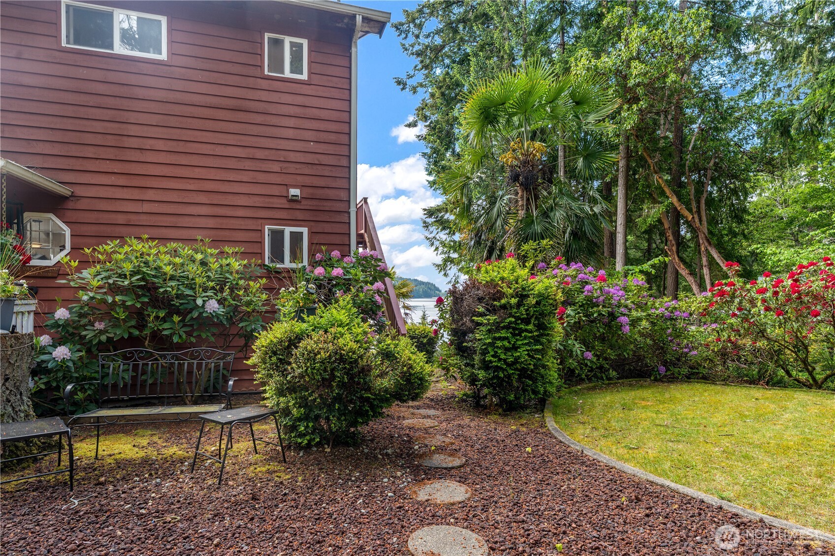 621 E Herron Boulevard NW Lakebay WA 98349