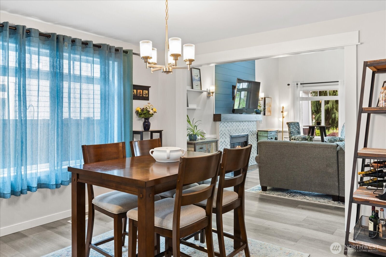 1022 181st Place SW Lynnwood WA 98037