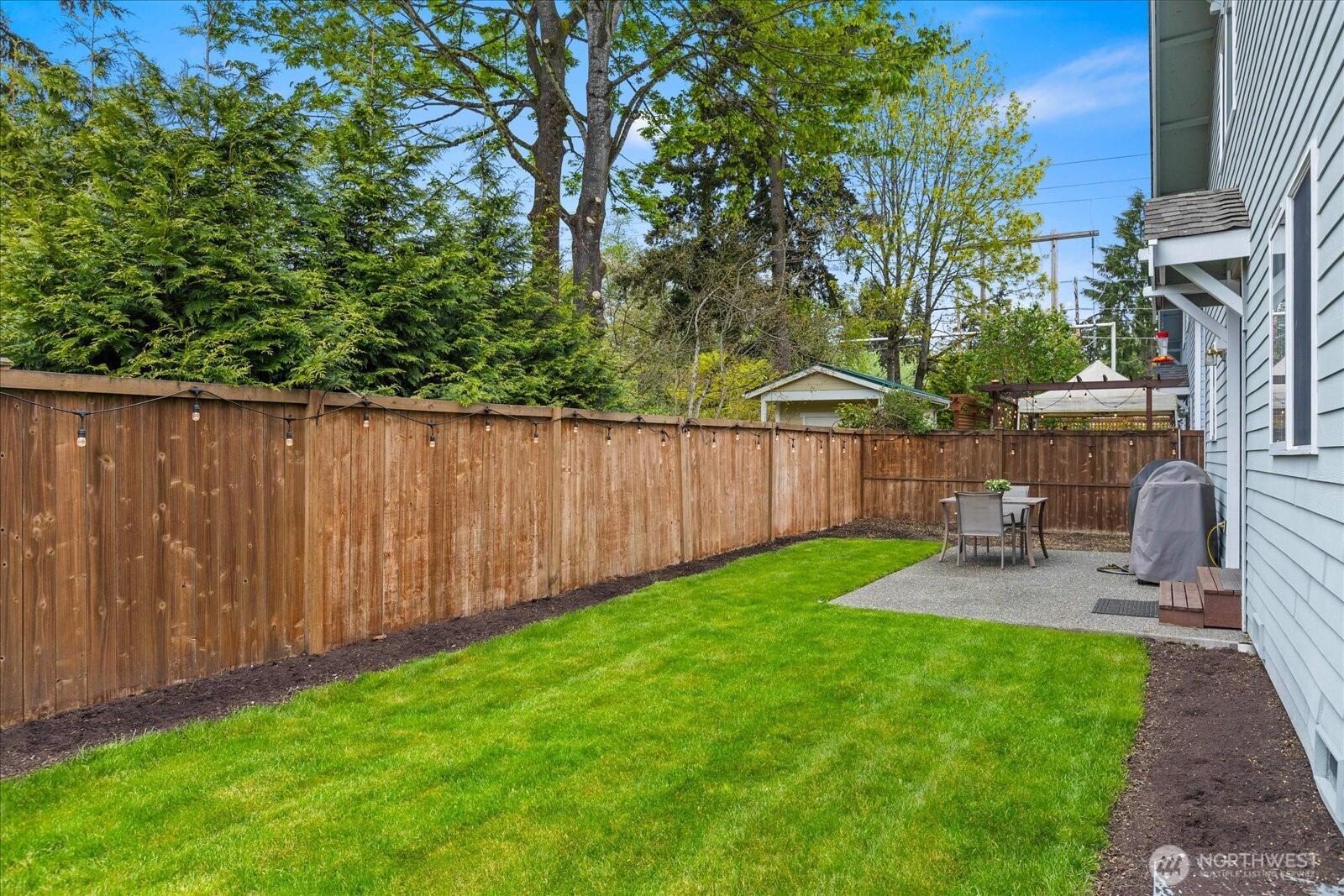 1022 181st Place SW Lynnwood WA 98037