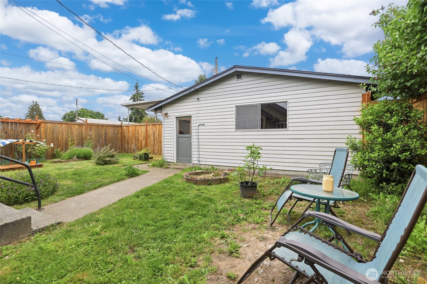 514 S 60th Street Tacoma WA 98408