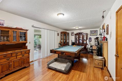 194 May Street W Port Orchard WA 98366