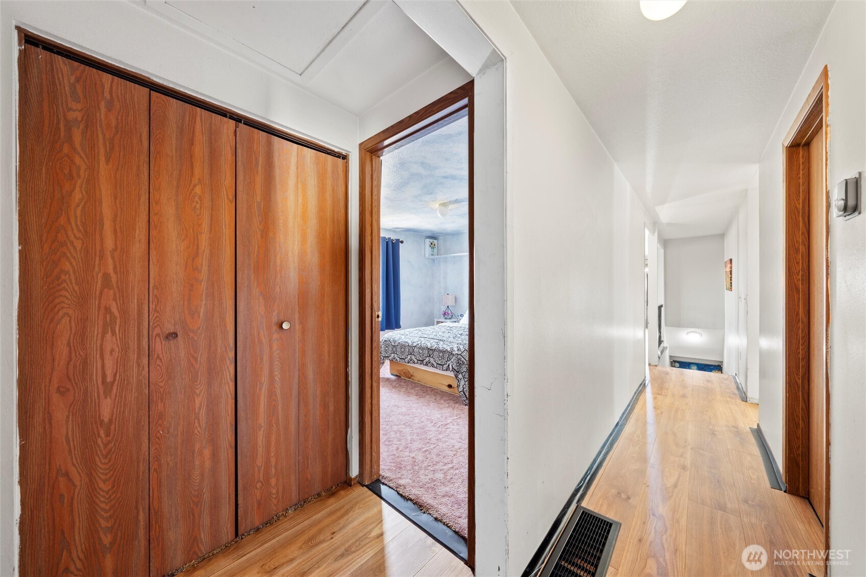 411 N Wahl Lind WA 99341