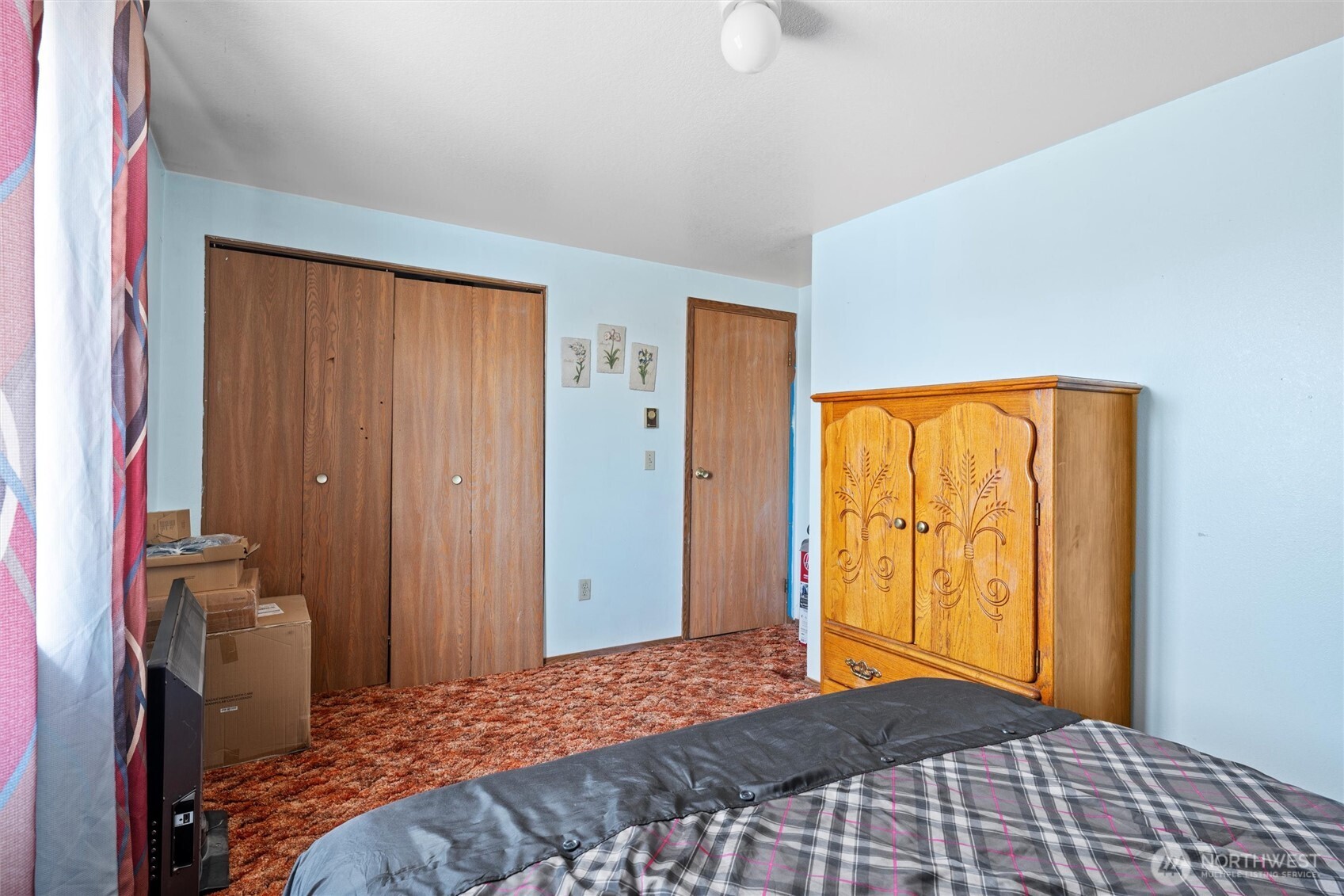 411 N Wahl Lind WA 99341