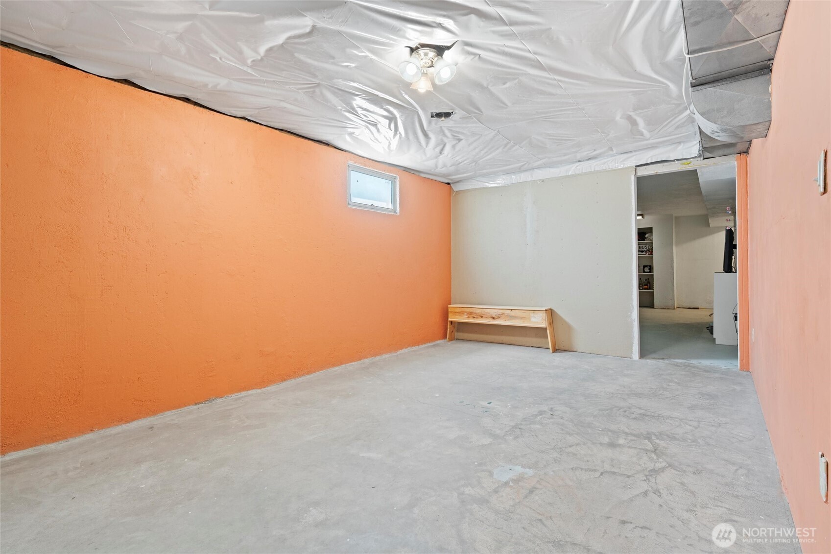 411 N Wahl Lind WA 99341