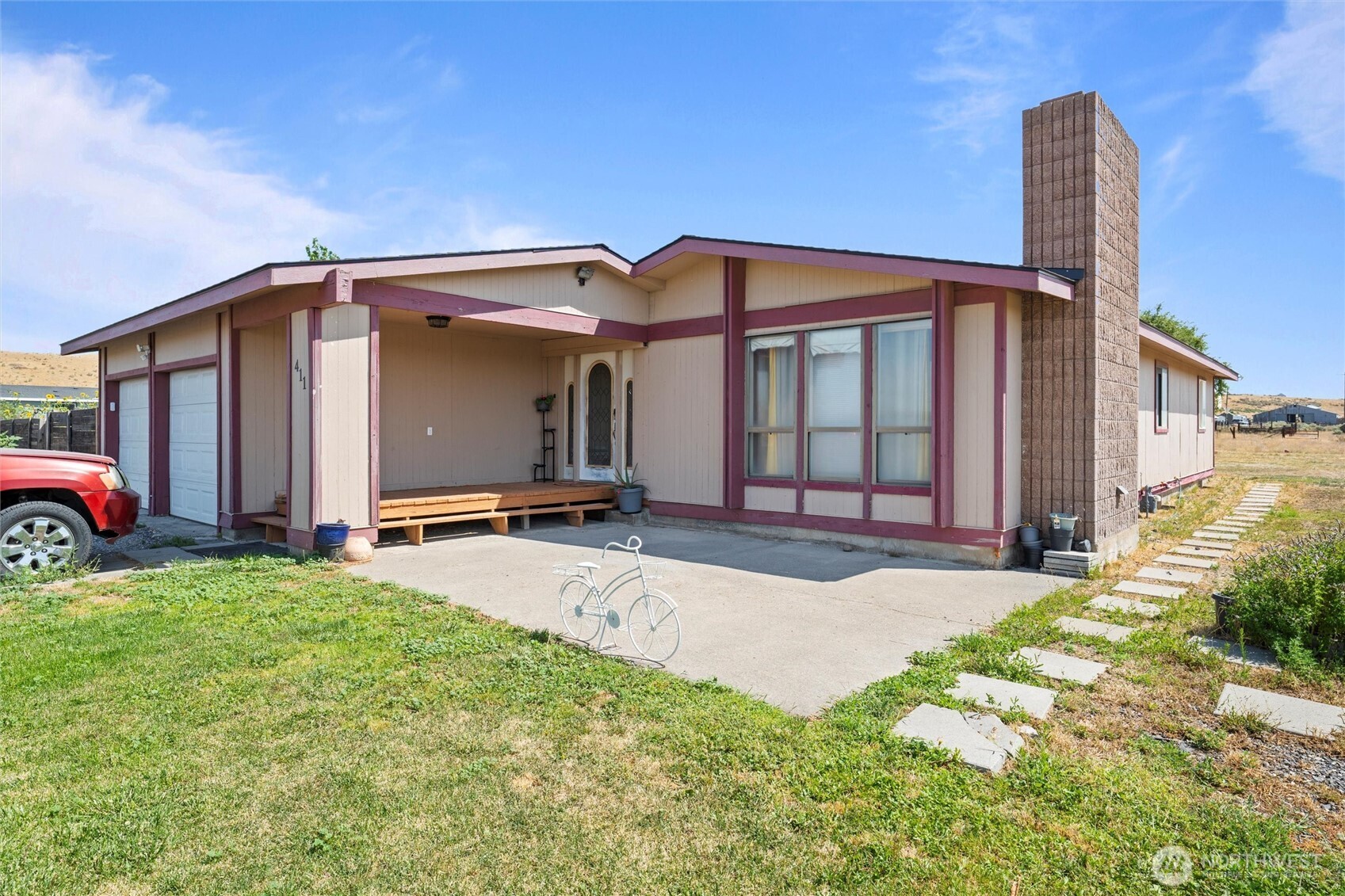 411 N Wahl Lind WA 99341