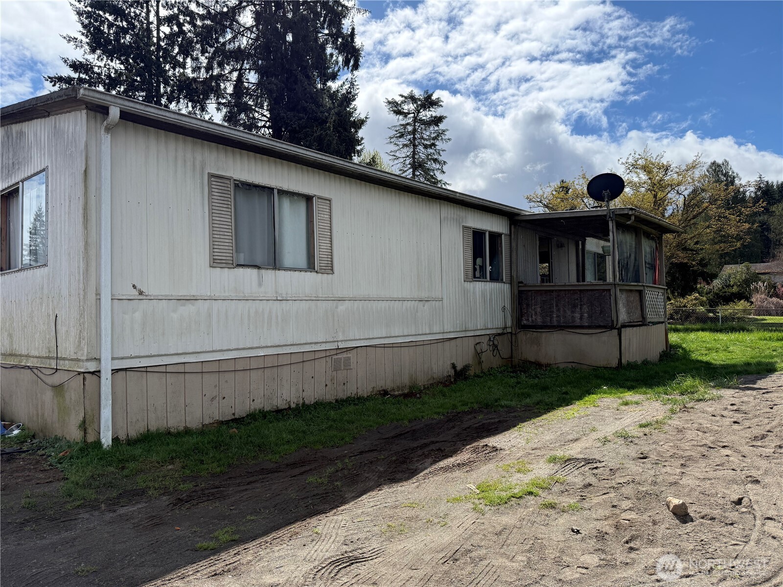 14205 State Route 165 E Buckley WA 98321