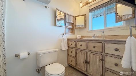 27 M Cascade Drive Hat Island WA 98206
