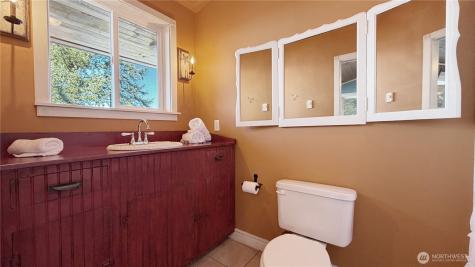 27 M Cascade Drive Hat Island WA 98206