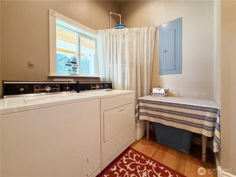27 M Cascade Drive Hat Island WA 98206