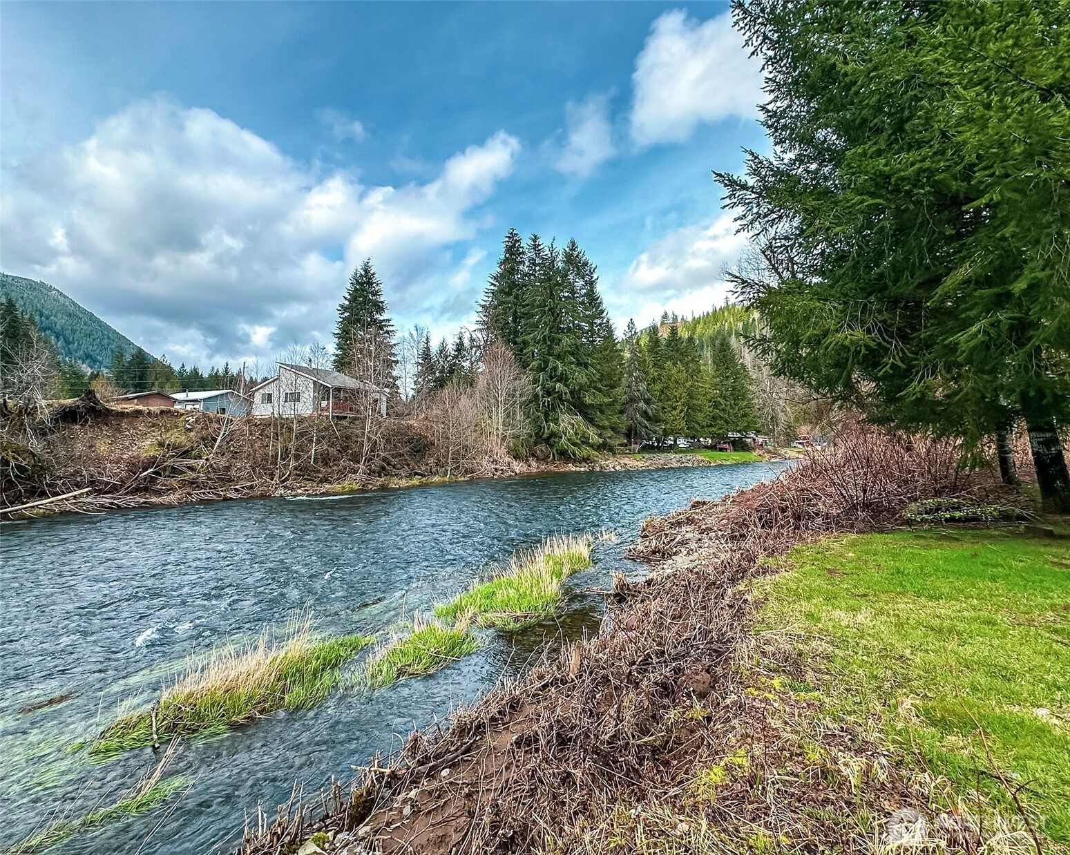 132 Findley Road Morton WA 98356