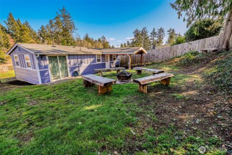 2803 S Woodhill Court Westport WA 98595