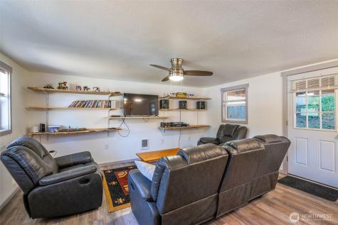 2803 S Woodhill Court Westport WA 98595