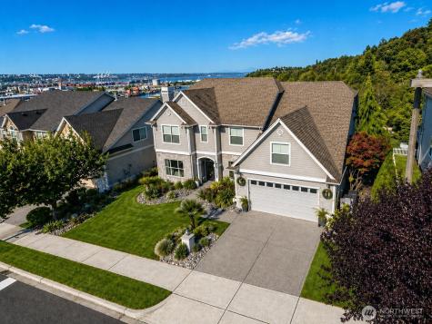 1750 Pointe Woodworth Drive NE Tacoma WA 98422