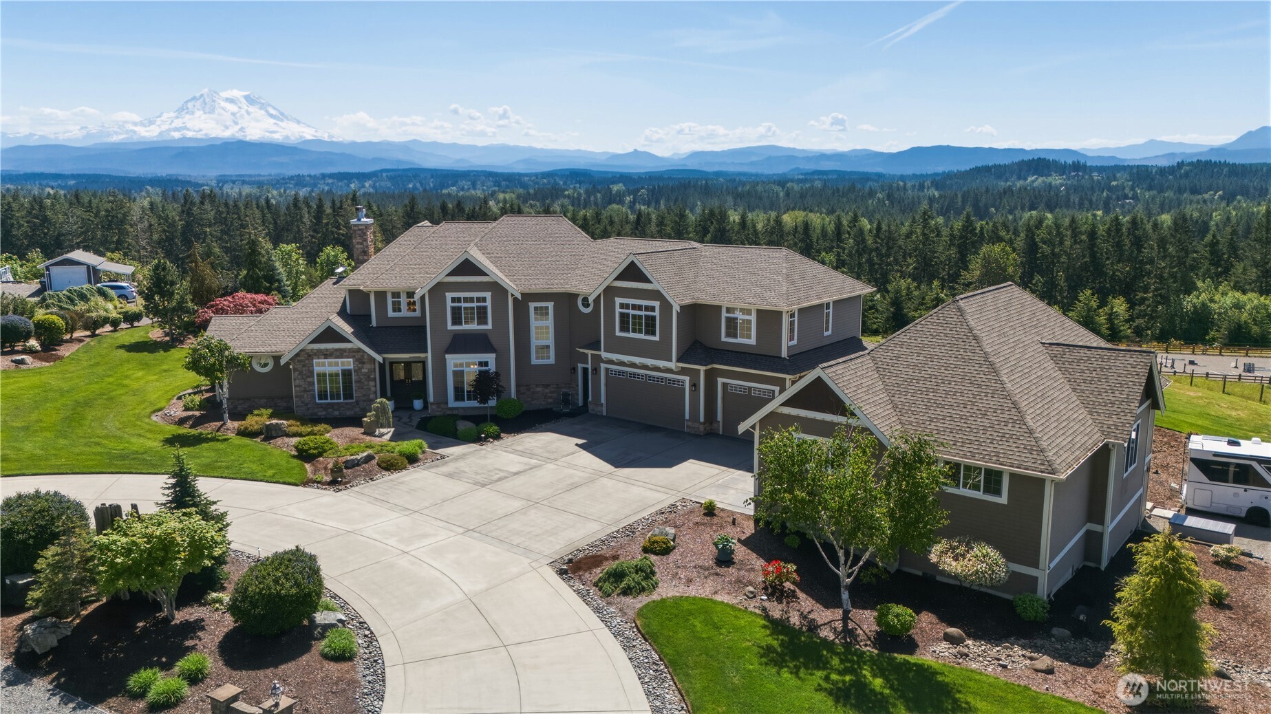 2416 Cascade Drive E Roy WA 98580