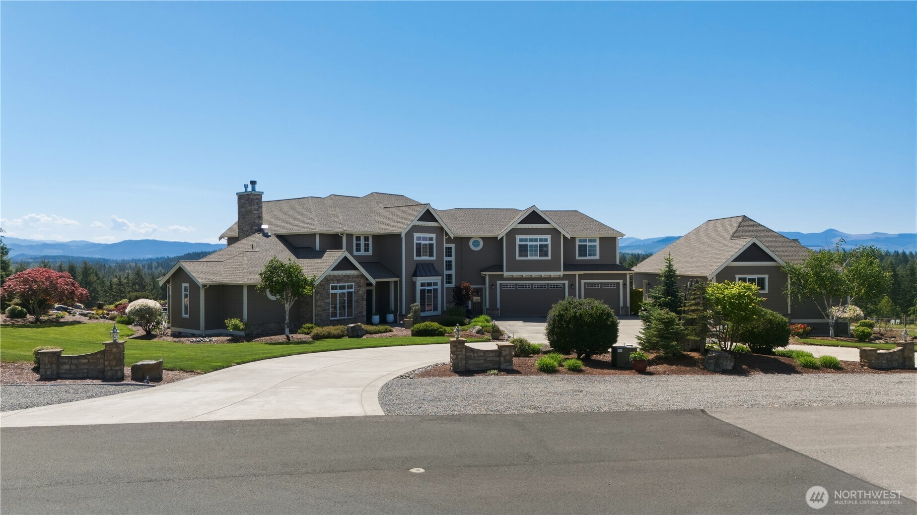 2416 Cascade Drive E Roy WA 98580