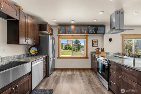 163 Gobblers Knob Manson WA 98831