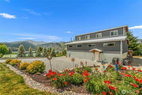 163 Gobblers Knob Manson WA 98831