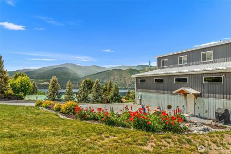 163 Gobblers Knob Manson WA 98831