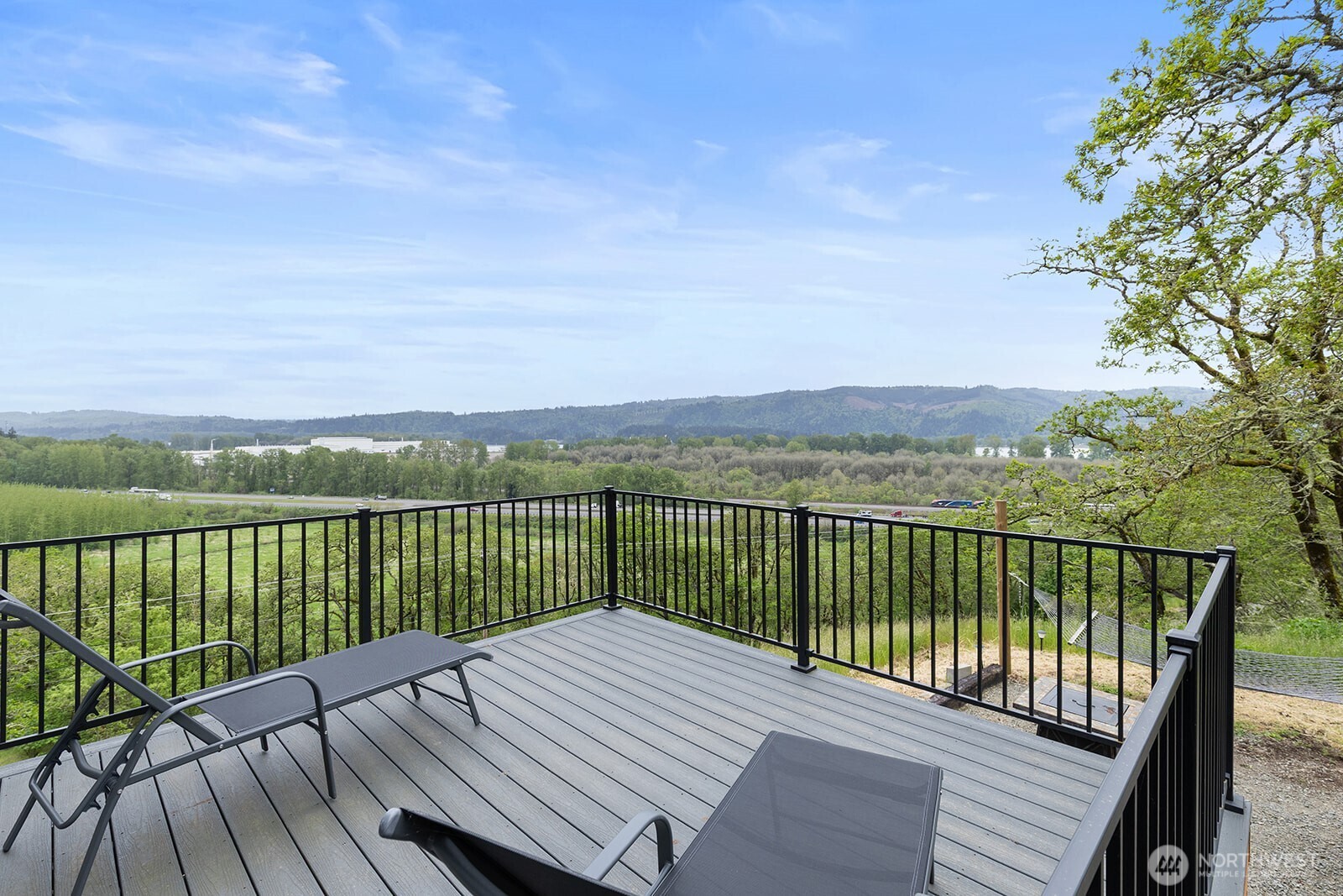 72 Bluff Road Kelso WA 98626