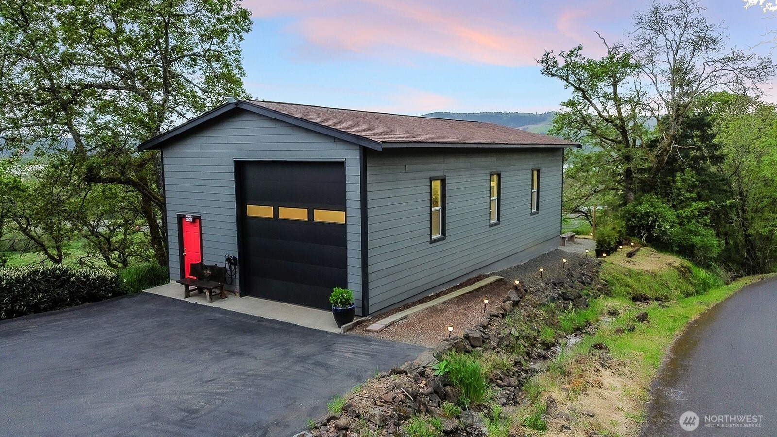 72 Bluff Road Kelso WA 98626