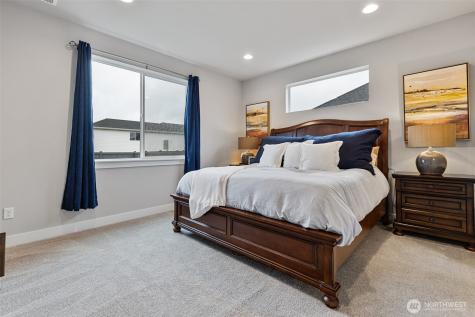 1076 Lindenberger Lane Enumclaw WA 98022
