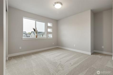 1076 Lindenberger Lane Enumclaw WA 98022