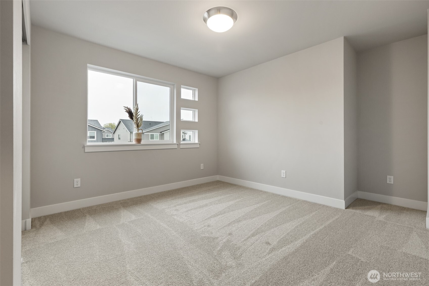 1076 Lindenberger Lane Enumclaw WA 98022
