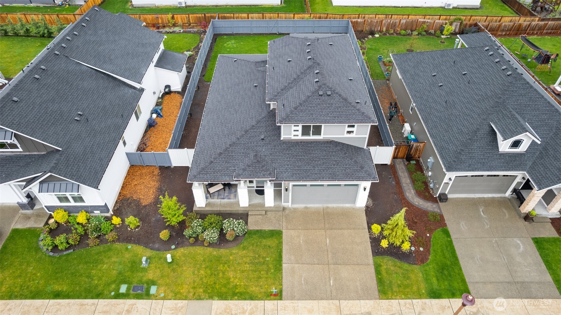 1076 Lindenberger Lane Enumclaw WA 98022