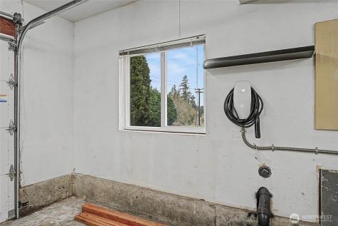 7239 Long Lake Road SE Port Orchard WA 98367